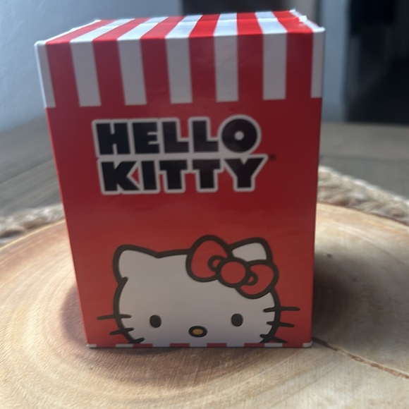 Hello Kitty Watch - Picture 10 of 11